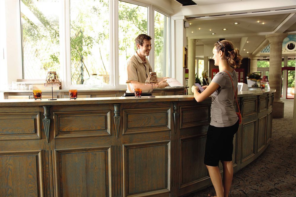 Belambra Clubs L'Isle Sur La Sorgue - Domaine De Mousquety Hotel Exterior foto